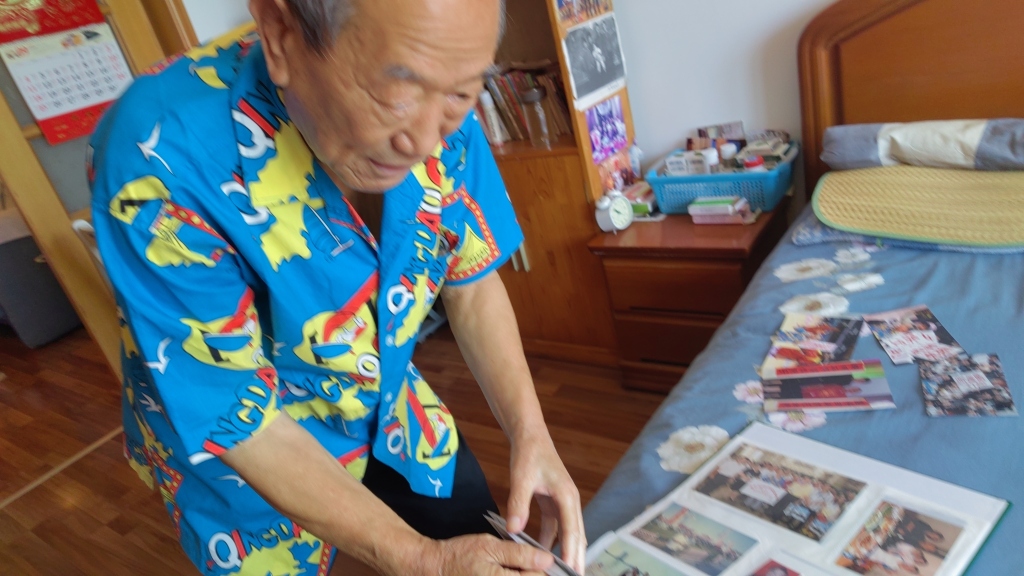 老宋的幸福生活!年近九旬的“宋大爷”盼望现场看球,最爱曲波坚信海牛能冲超