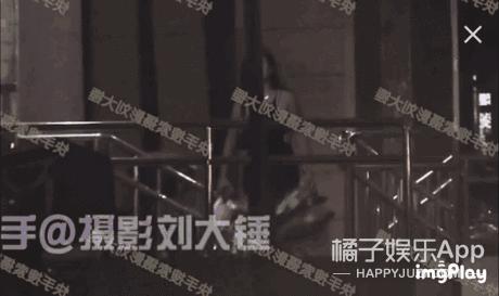 窦唯二女儿窦家媛近照,岳明辉窦佳嫄直播