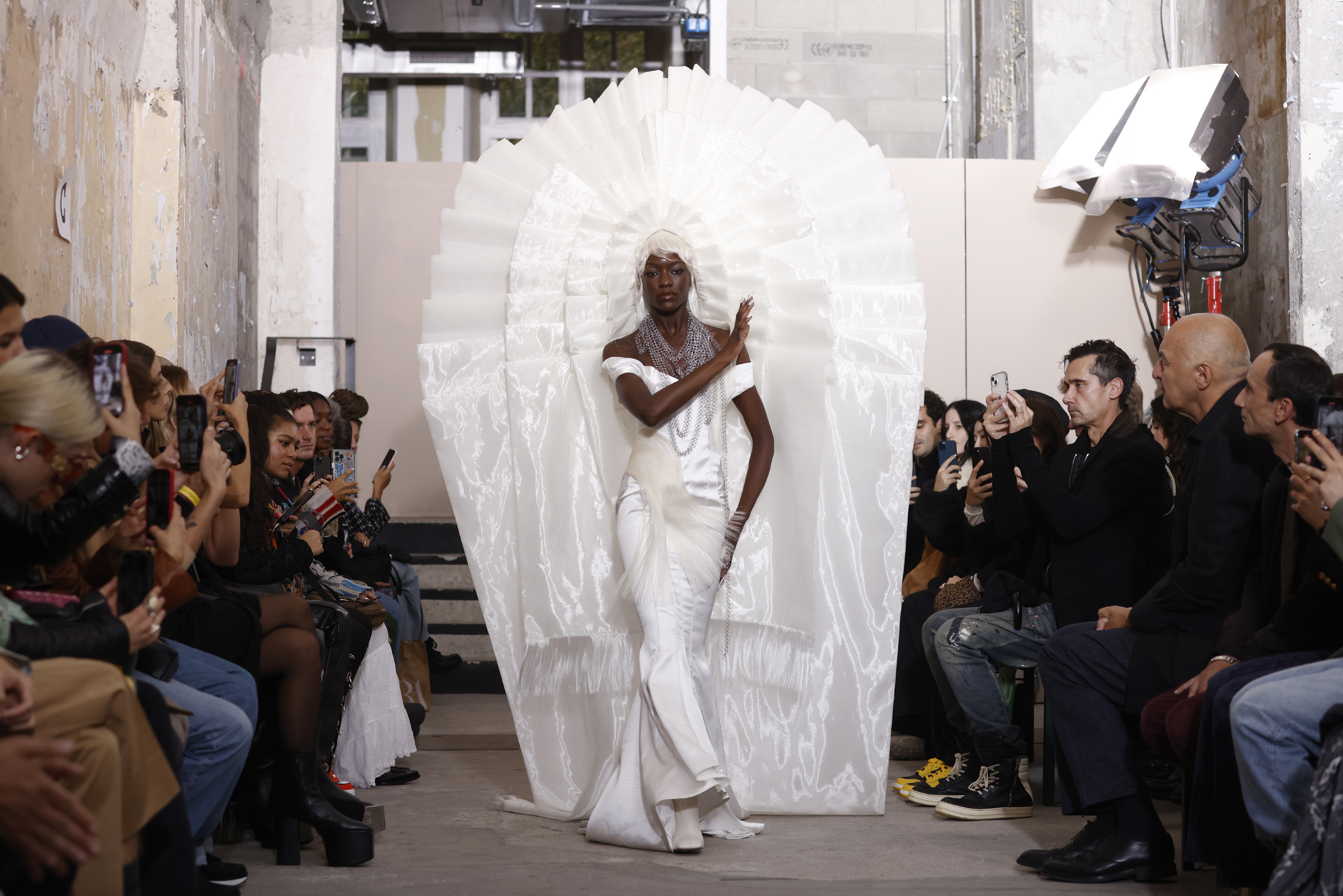 国际品牌高级感穿搭全球时装秀,外代二线法兰克福图片