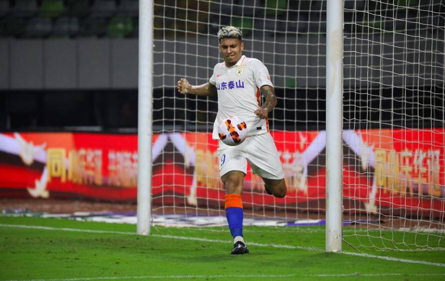 京鲁大战国安主场山东泰山队谢场,京鲁大战泰山队点球淘汰国安