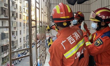 京东客服电诈案告破,玉林冒充京东客服案件进展
