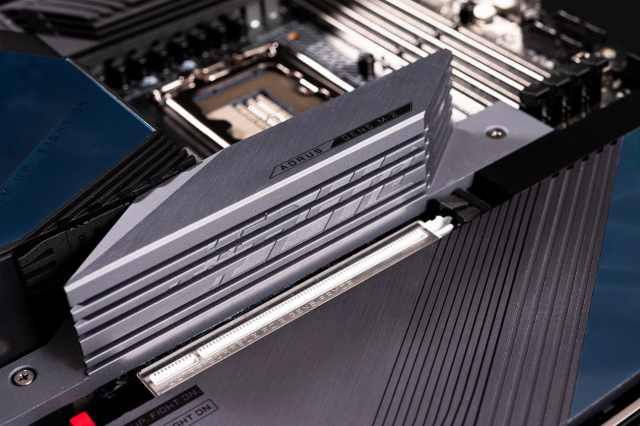 技嘉z790aorus小雕测评,技嘉z790aorusmaster评测