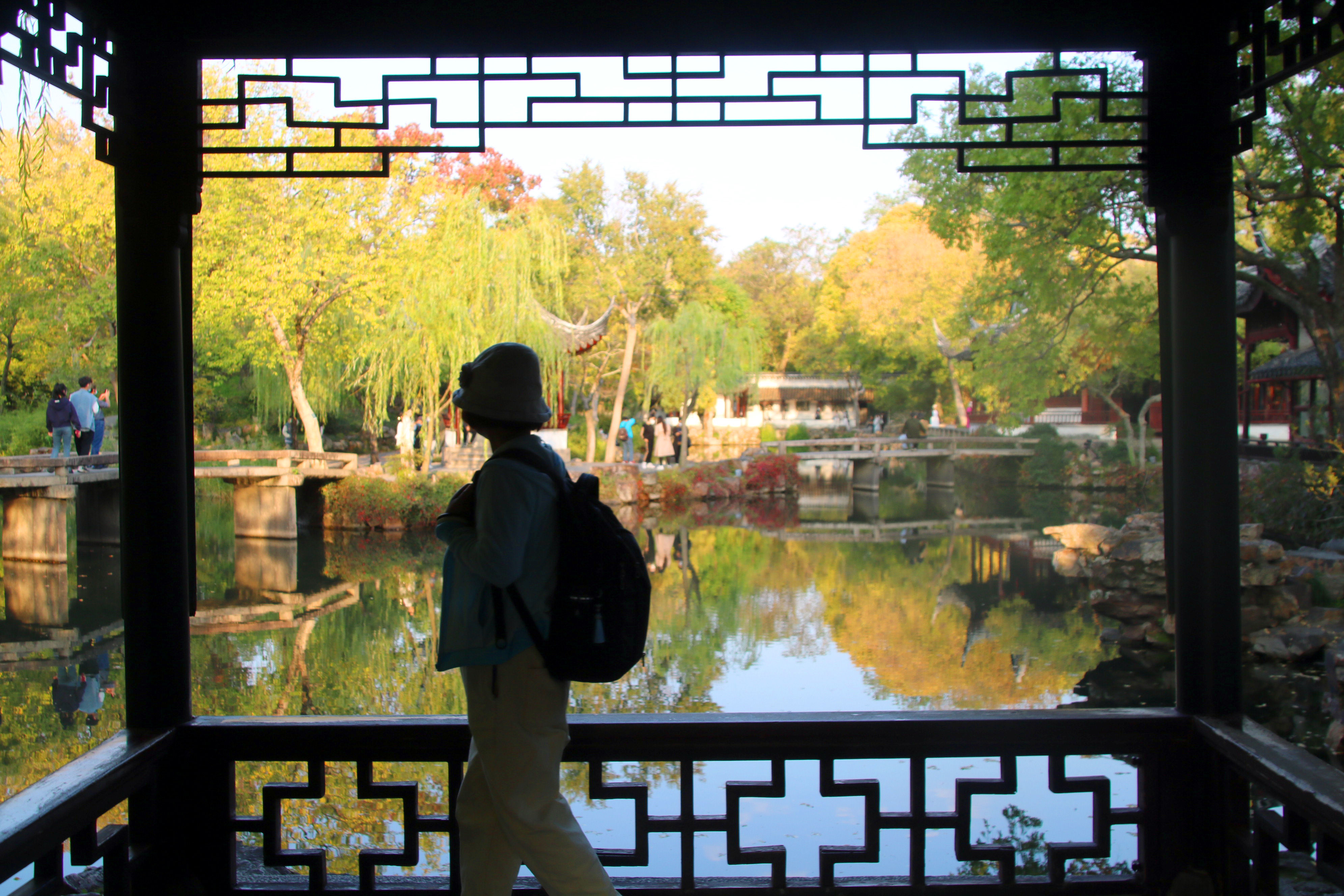 拙政园秋色毕致中,苏州秋色拙政园美景