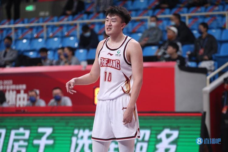cba第10轮王哲林,CBA第一阶段本土球员数据榜