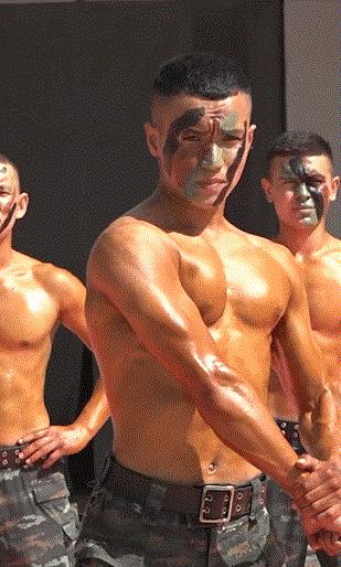 部队仰卧起坐新姿势,部队仰卧起坐标准是多少个