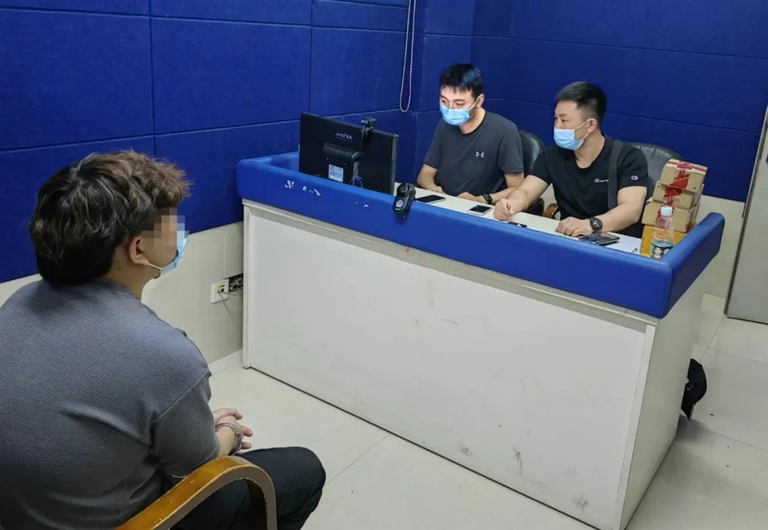 男子购万元黄金帮诈骗团伙洗钱,买金条诈骗案