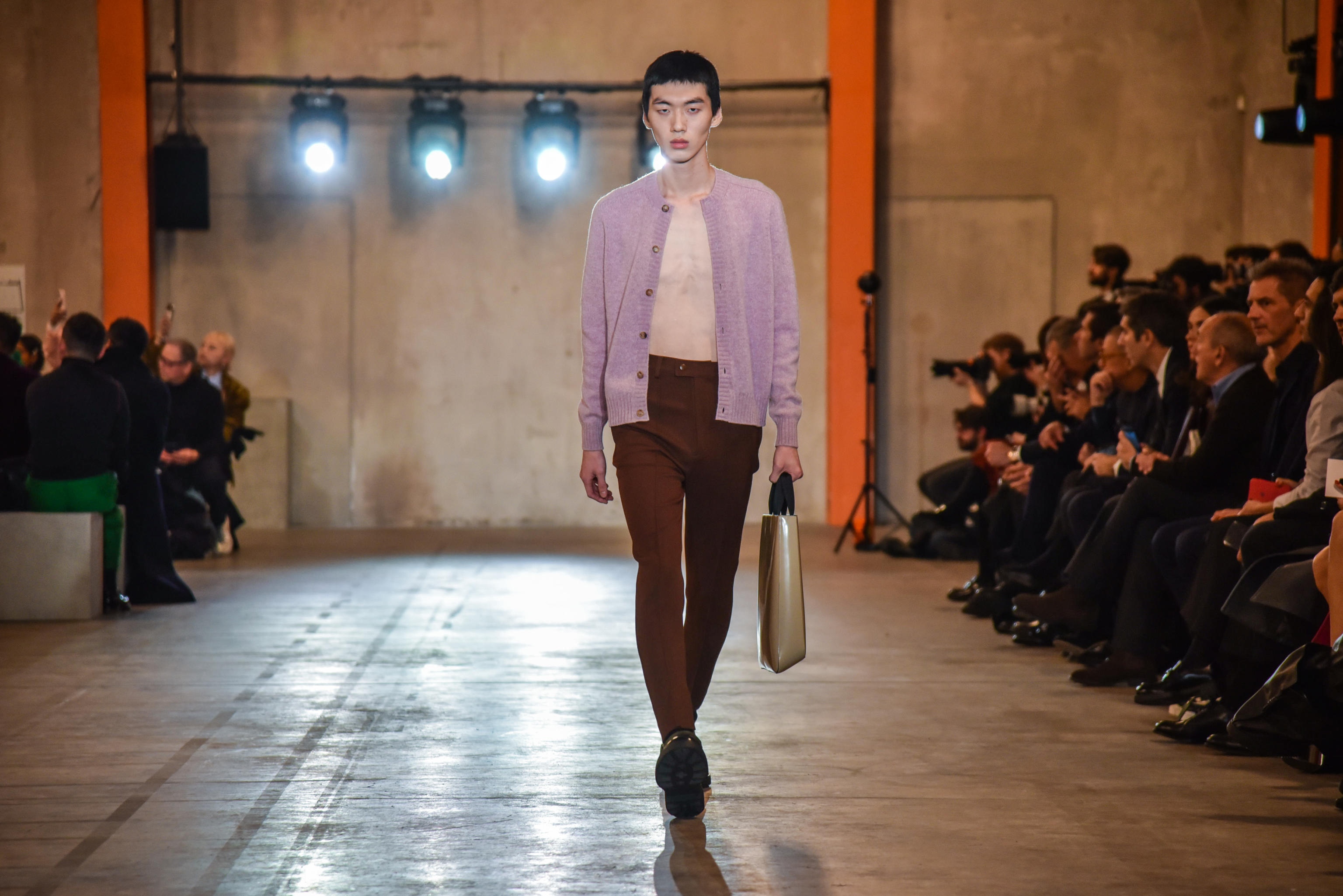 2019普拉达男装时装秀,米兰时装普拉达