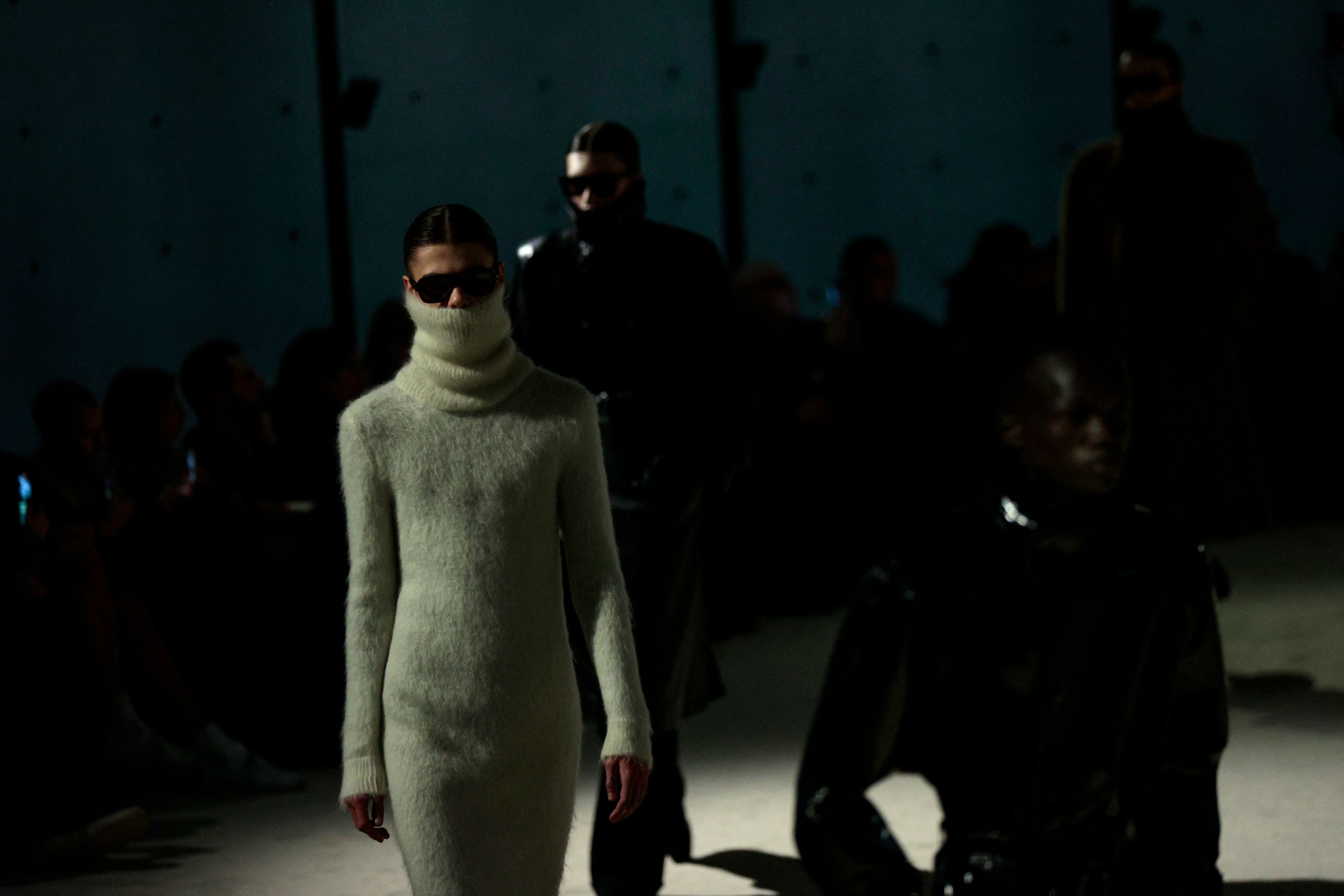 圣罗兰巴黎时装周男装,巴黎时装周圣罗兰男装