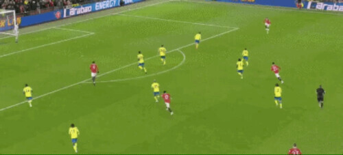 综合｜马宁世俱杯揭幕战出红牌，梅西联赛进球数超越C罗