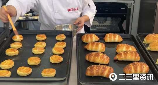 凡人故事|深耕烘焙行业十余年，他有了自己的蛋糕烘焙品牌店