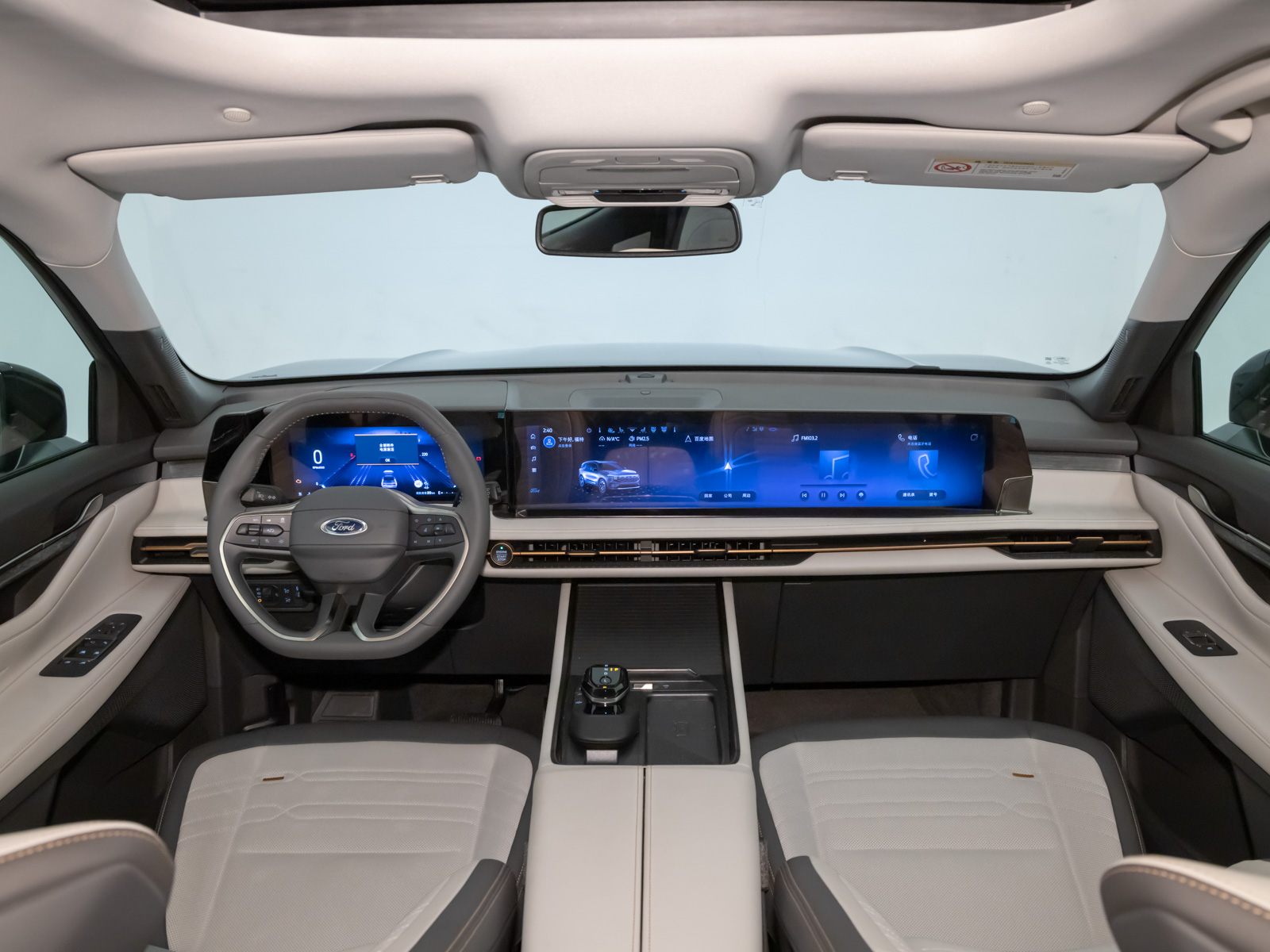 锐界plus2022款四驱七座落地,2015年锐界2.0t四驱七座二手车