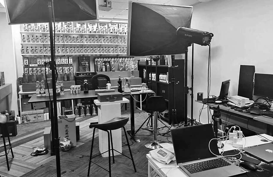 网购平台商家虚标价格违法吗,虚假夸大宣传商品平台会怎样处罚