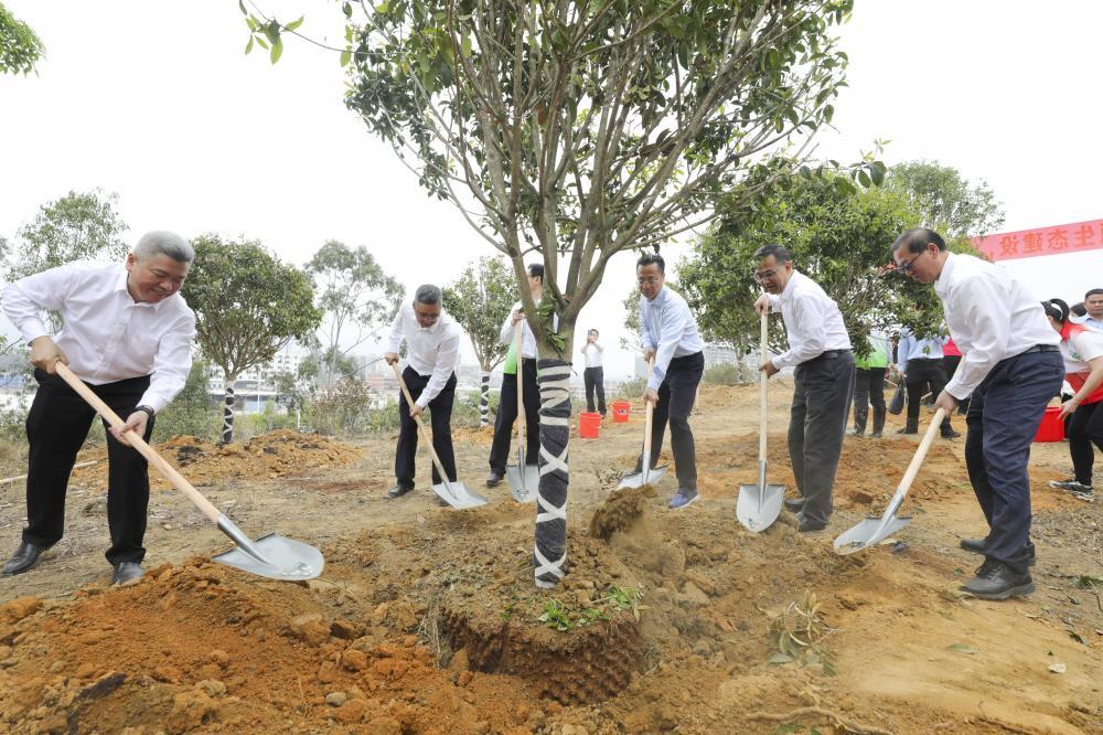 打造绿美广东“样板间”：21地市掀起绿美广东生态建设高潮，启动林业生态项目超570个