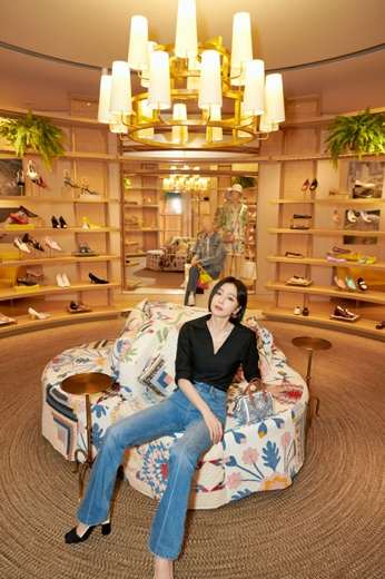 toryburch店铺照片,toryburchtmonogram系列风琴包大号