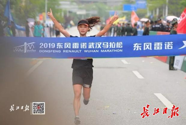 拿奖金回去买地种田的农民冠军、打破外籍垄断的大满贯冠军......武汉马拉松这些选手你还记得吗？