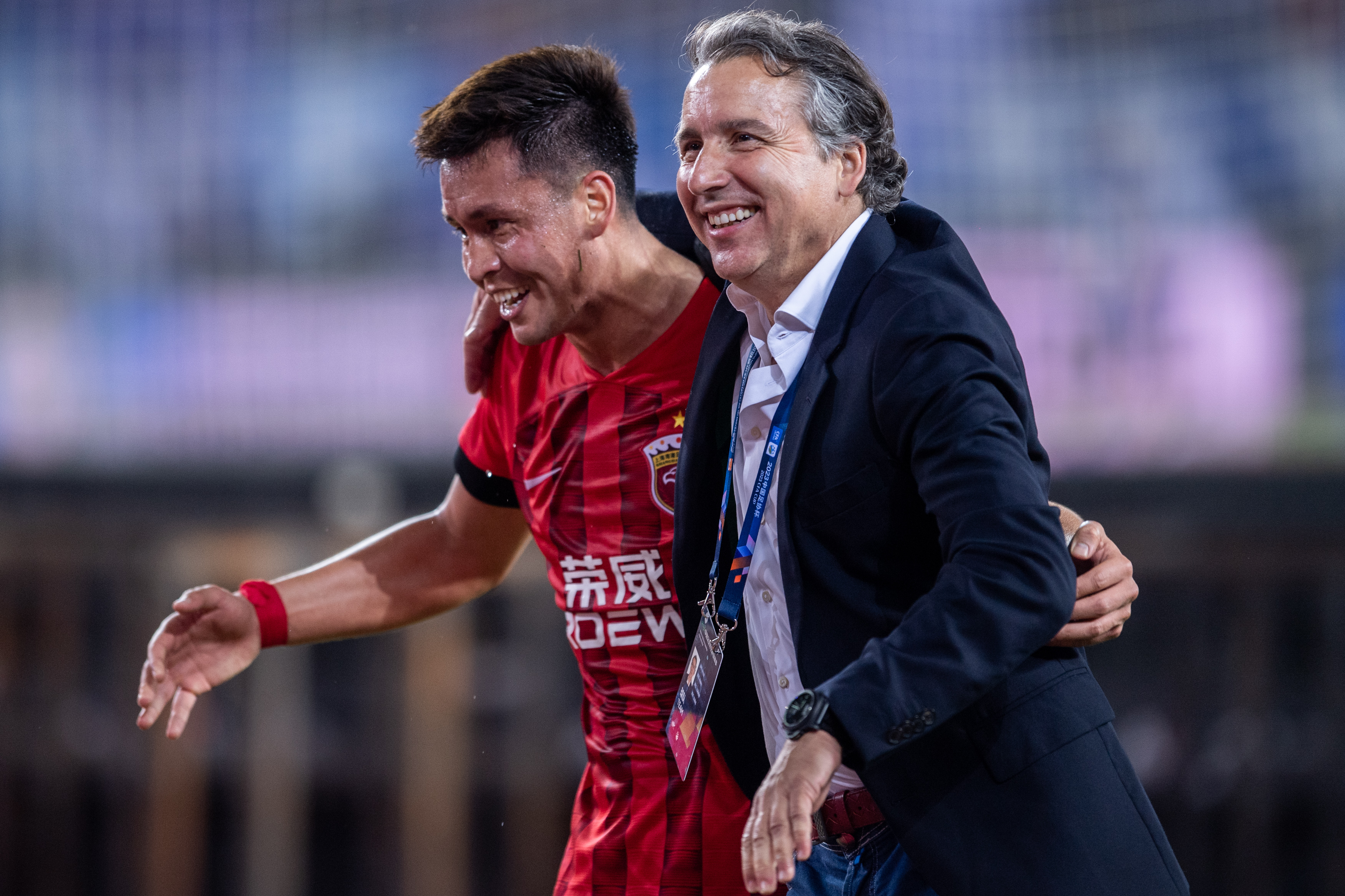 中超武汉三镇vs上海海港,中超武汉三镇0-2上海海港