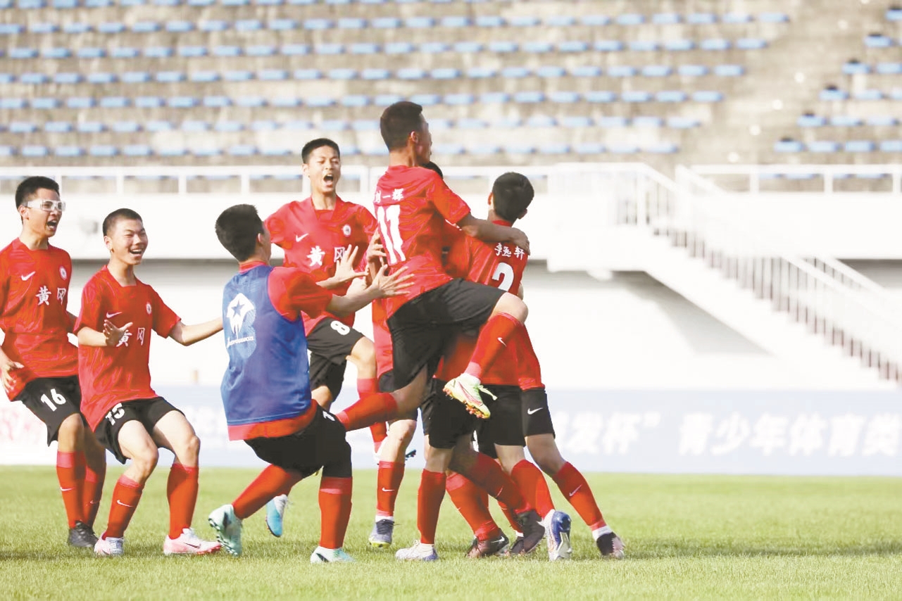 黄冈队成省运会足球场上黑马,黄冈市六运会足球