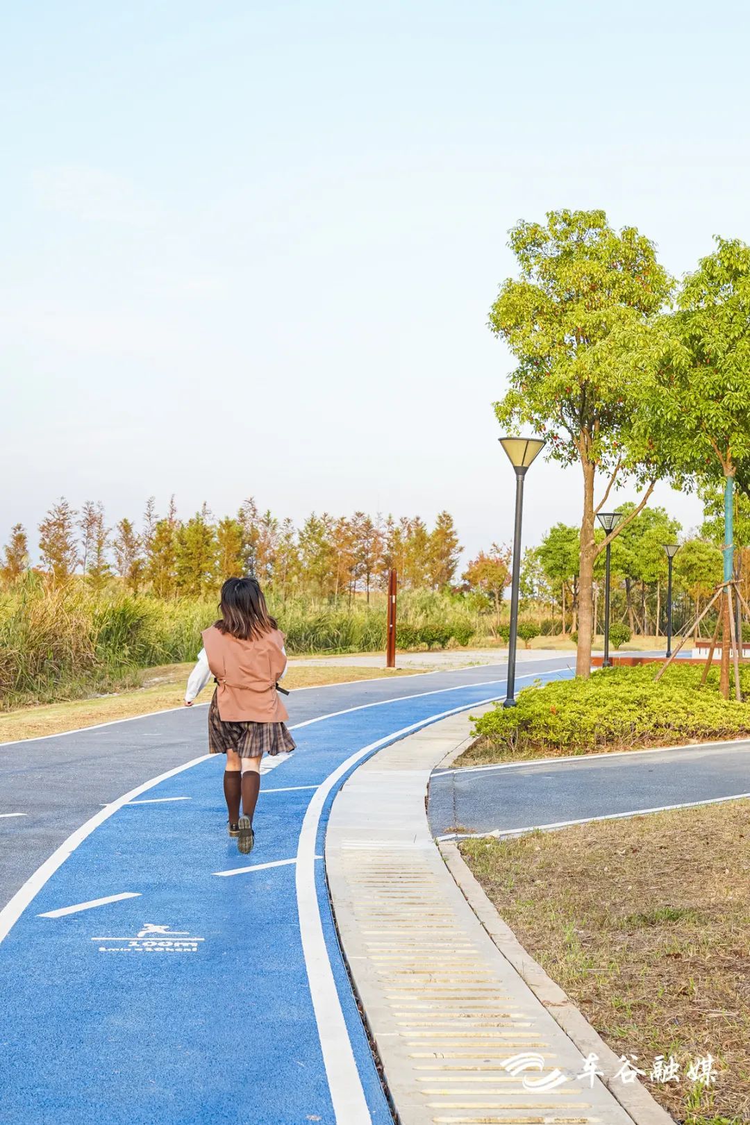 骑车打卡绿道,东湖绿道骑行享受闲暇时光