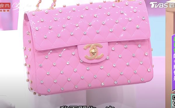 王思佳贵气香奈儿,王思佳香奈儿包视频