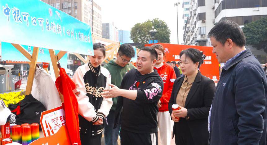 汶川地震可乐男孩薛枭现状,汶川地震薛枭