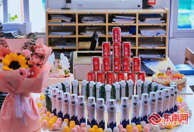 宁德市中医院开展护士节慰问活动