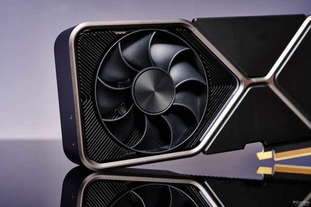 RTX3080Ti首发评测：苦等半年，它是玩家们的救星吗？