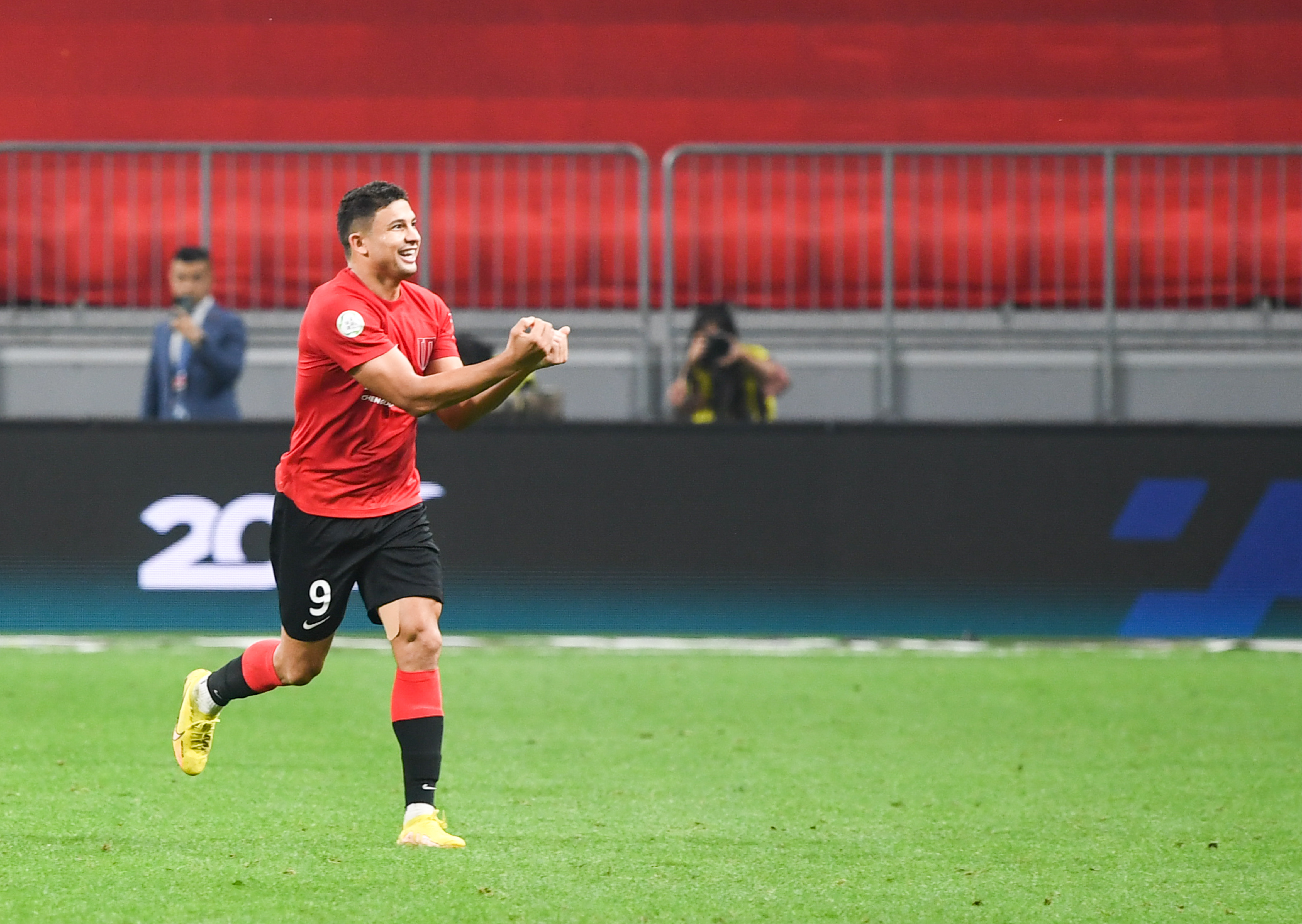 体育足球中超北京国安胜成都蓉城,成都蓉城足球中超比赛