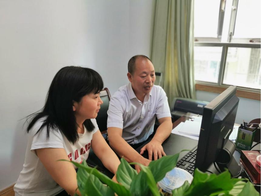 重庆市三驾马车,重庆三驾马车