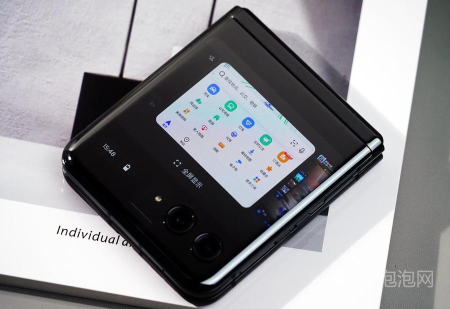 motorazr40ultra折叠屏测试,motorazr40ultra双卡测评