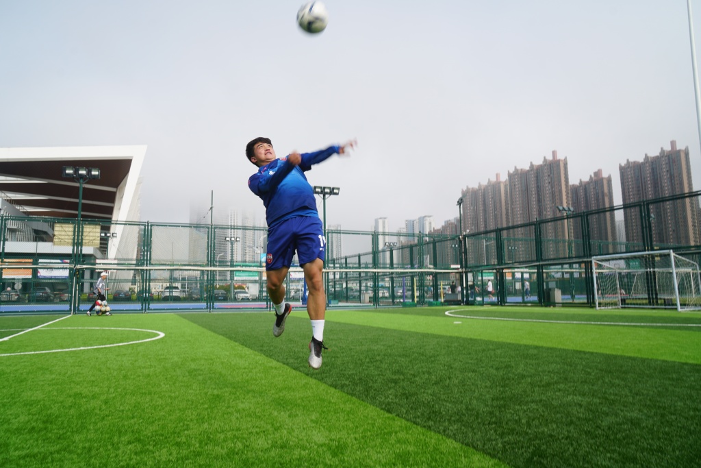 倒影|绿茵场上，三战高考