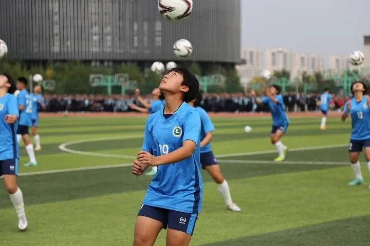 济南市历城二中女足,济南历城二中女足队16号