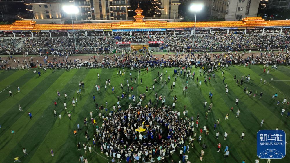 新华全媒+|贵州“村超”，点燃夏日足球热情