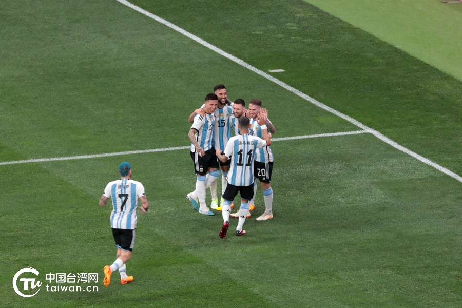梅西世界波助阿根廷绝处逢生,开场80秒闪击破门