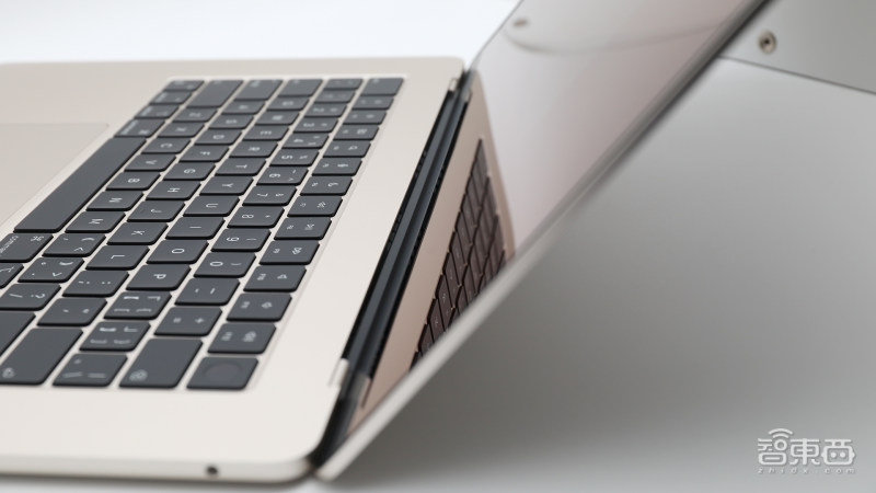 macbookair初代升级方案,乔布斯首次公布macbook