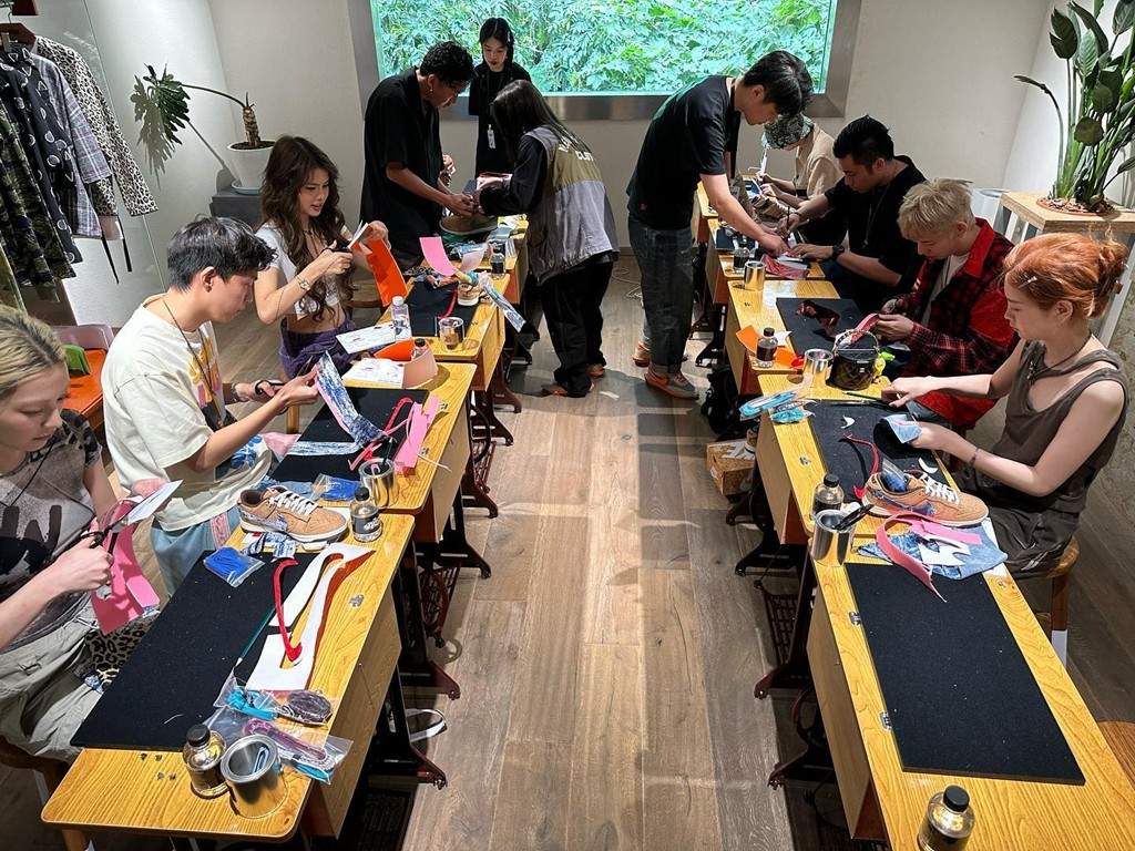 冠希亲晒套装怎么样,冠希液态银dunk搭配