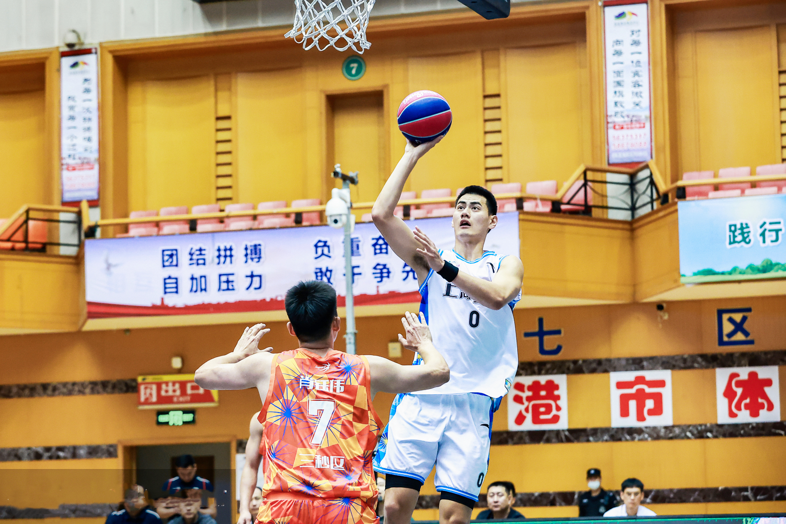 上海男篮遭遇三连败,上海久事男篮最新外援消息