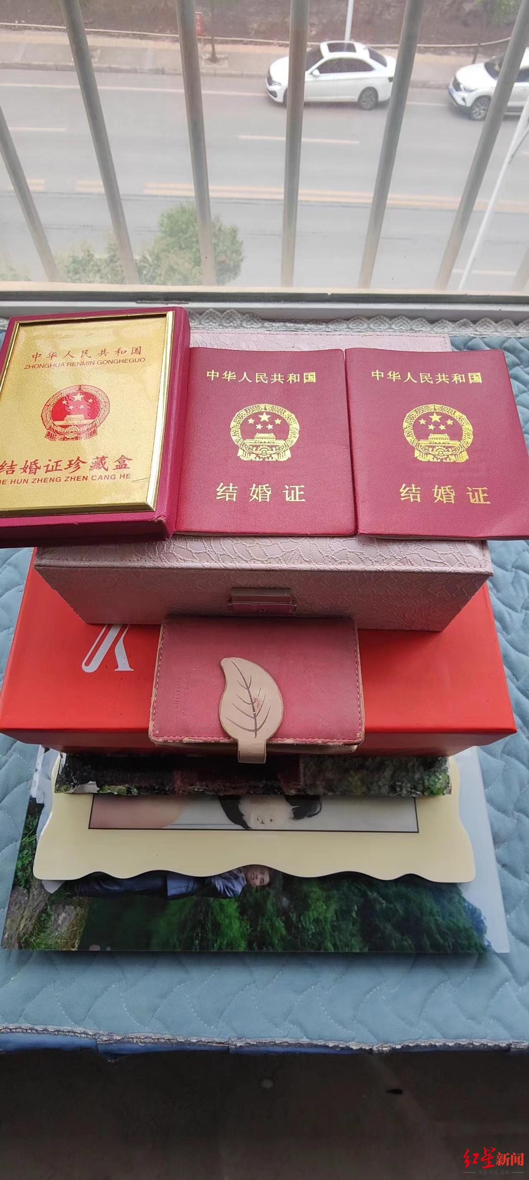 “女儿在妈妈坟前跳舞”感动网友!对话父女:妻子患癌早逝常去祭奠,女儿说“特别想妈妈”