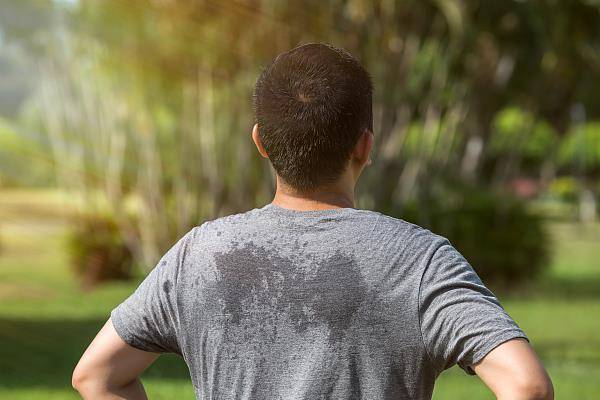 6个中暑的急救方法,防中暑的9件事儿关键时刻可救命