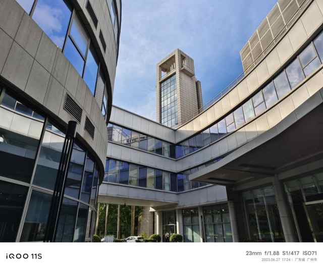 iqoo11s属于高端旗舰机吗,iqoo11s是旗舰吗