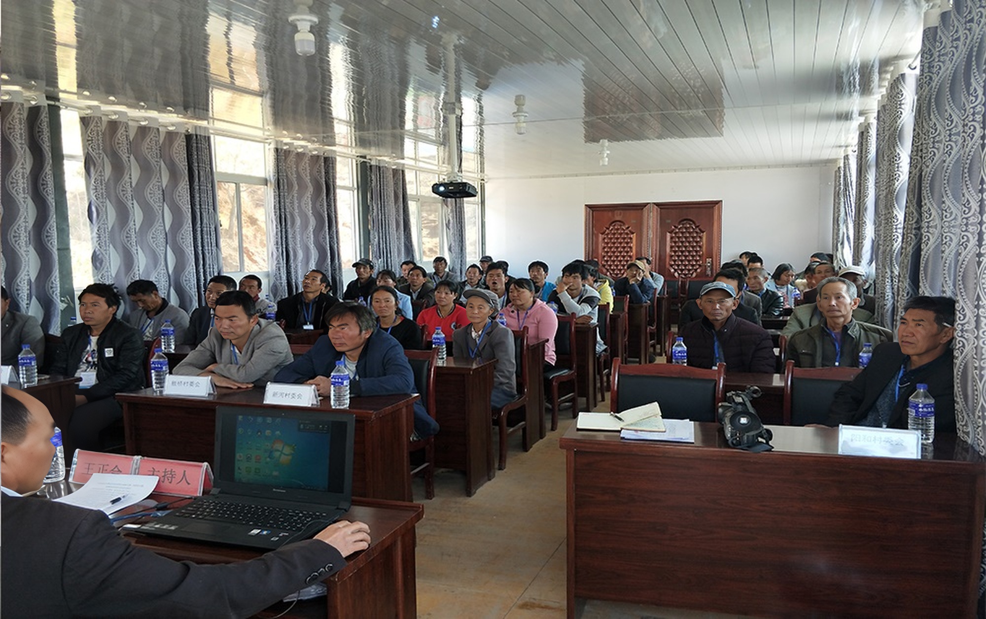 鍐滄潙鍐滀汉褰撳ご闆佸甫棰嗕埂浜插叡鑷村瘜,鍐滀汉褰撳ご闆佸甫棰嗕埂浜插叡鑷村瘜