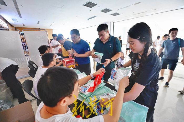 高诗岩陶汉林续约山东男篮,这就是灌篮山东队vs追梦队陶汉林
