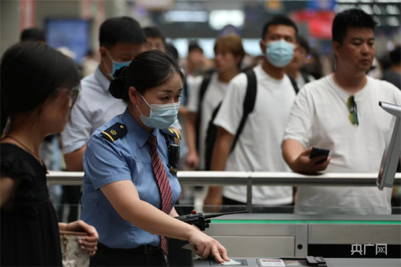 郑州东站2026年客流总数,郑州暑运客流量