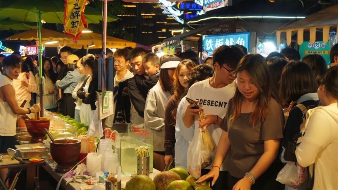 22.26万人次、2.04亿元！澄江清明假期“不负*光春**”