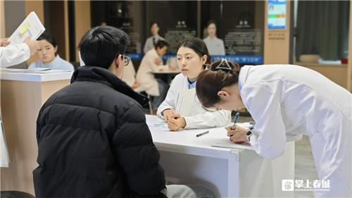 征兵体检视力4.4还有机会吗,征兵体检视力不合格后面还要测吗