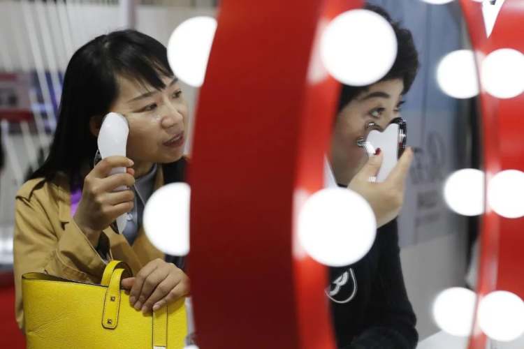 700块钱的美容仪是智商税吗,美容仪是智商税还是真的有用