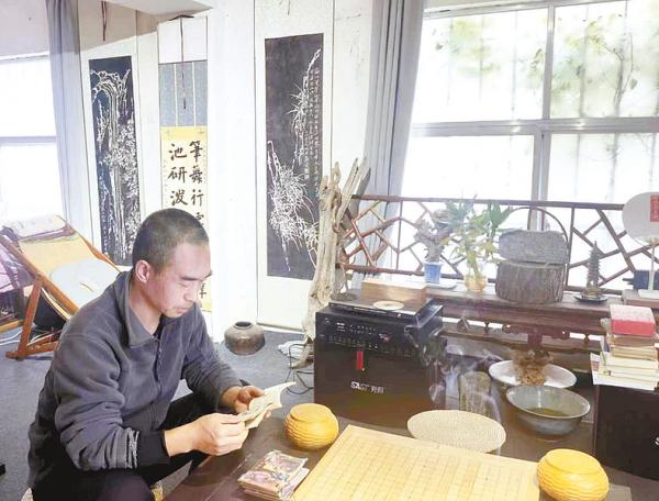 姜明：收藏7万本小人书