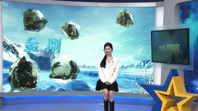 演员何蓝逗视频,光影星播客何蓝逗