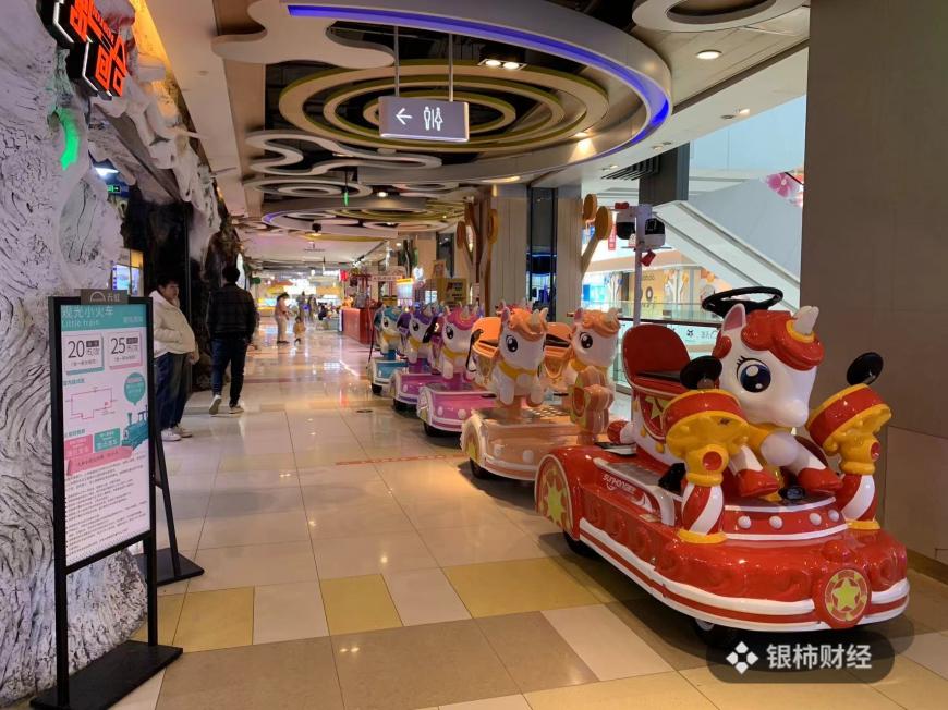 商户跑路商场应负什么责任,预付卡商户跑路能否要求商场赔付