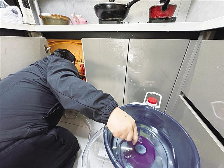 机修师傅的技术累积,熟练的技术工人